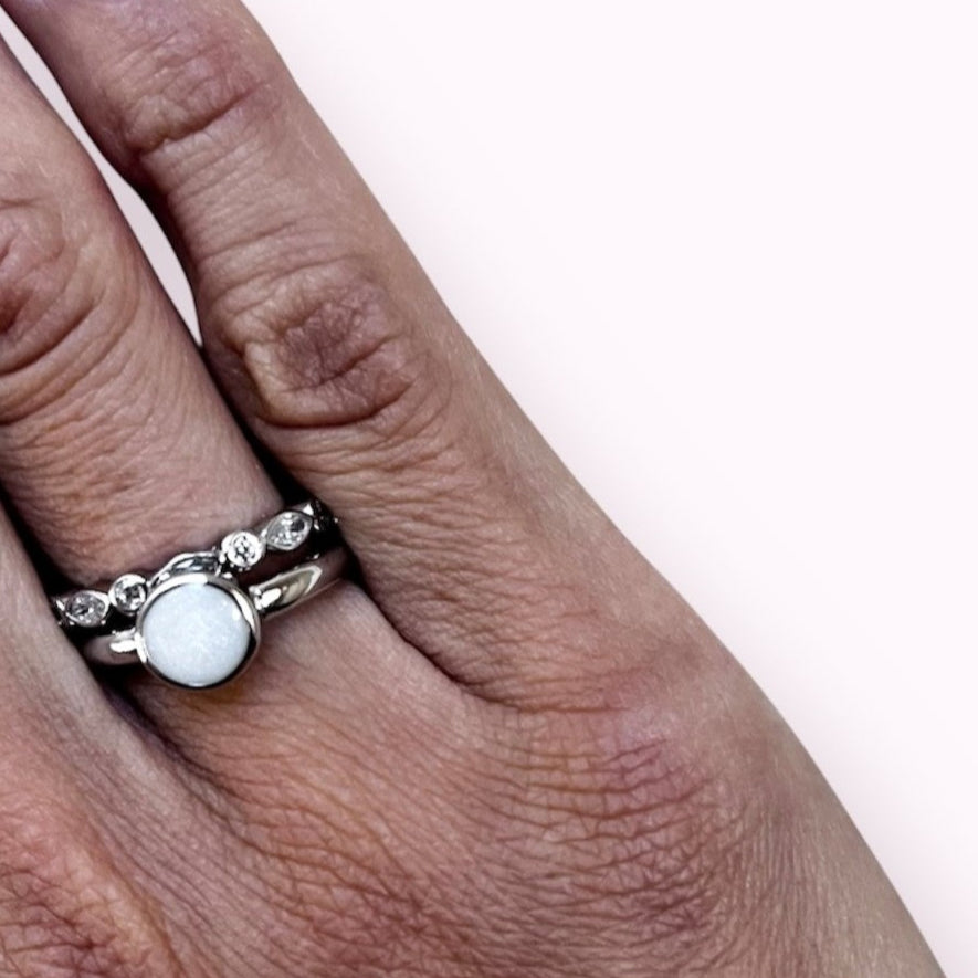 Eternidad Full Band Ring - Stackable