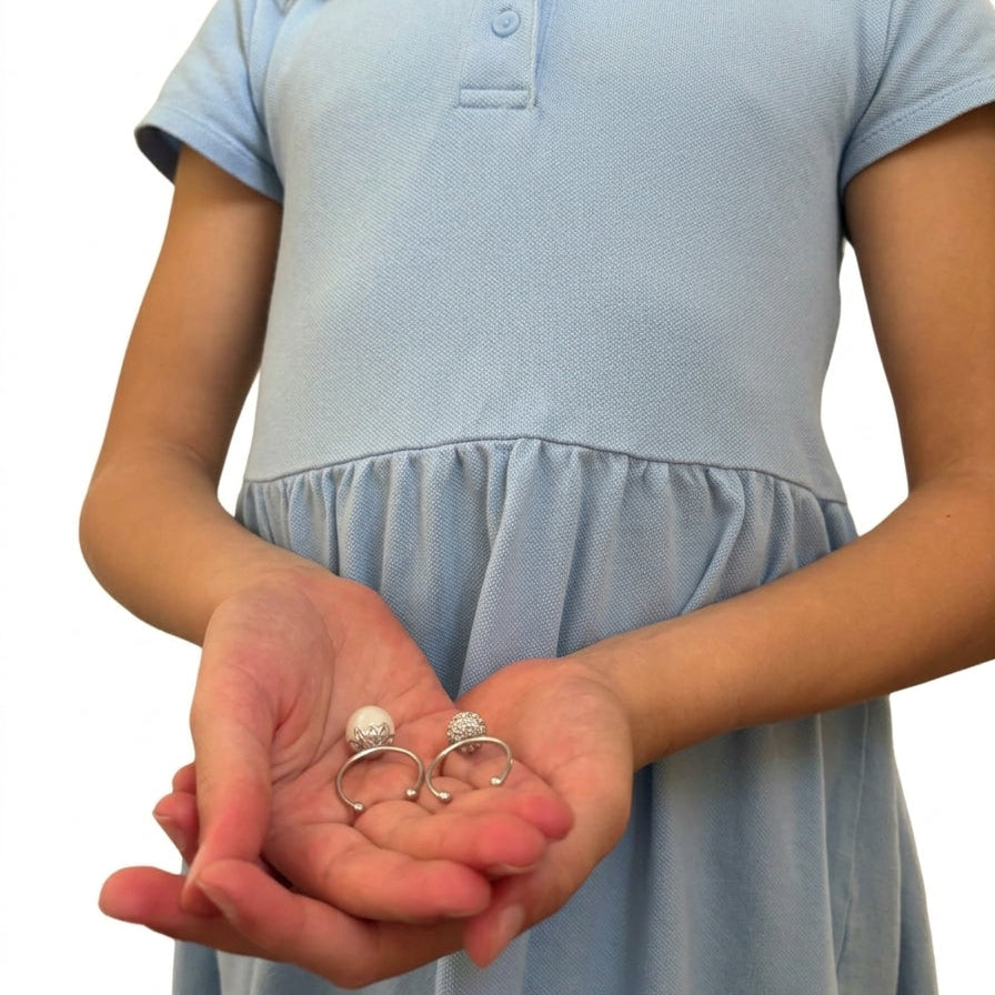 "Solo Leche Collection" Solo Perla Adjustable Ring